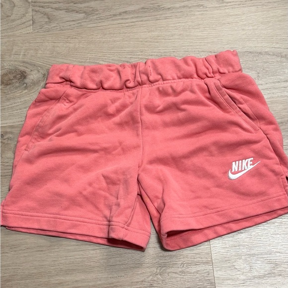 Nike Pants - Nike Coral Activewear Shorts